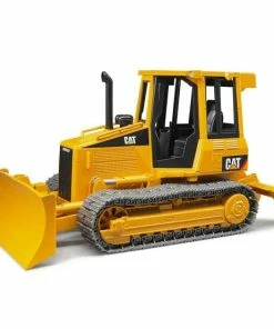 BRUDER 1:16 CAT TRACKED TRACTOR W/RIPPER